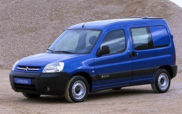 CITROEN Berlingo, 2002-2008 гг. Размеры кузова 2415 - фото 5761