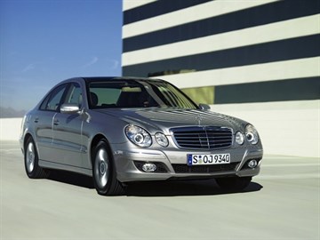 MERCEDES-BENZ E-класса. (W211), с 2002 г. Размеры кузова 2124 - фото 8124