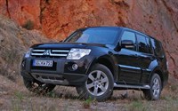 MITSUBISHI Pajero IV, 2006-. Размеры кузова 3738